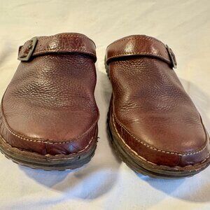 Born Women’s Brown Leather Buckle Clogs Sz 9M Slip-On Comfort Shoes